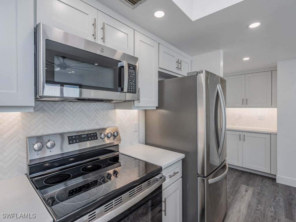 180 Seaview Court #1209 Marco Island FL 34145 225079496 image17