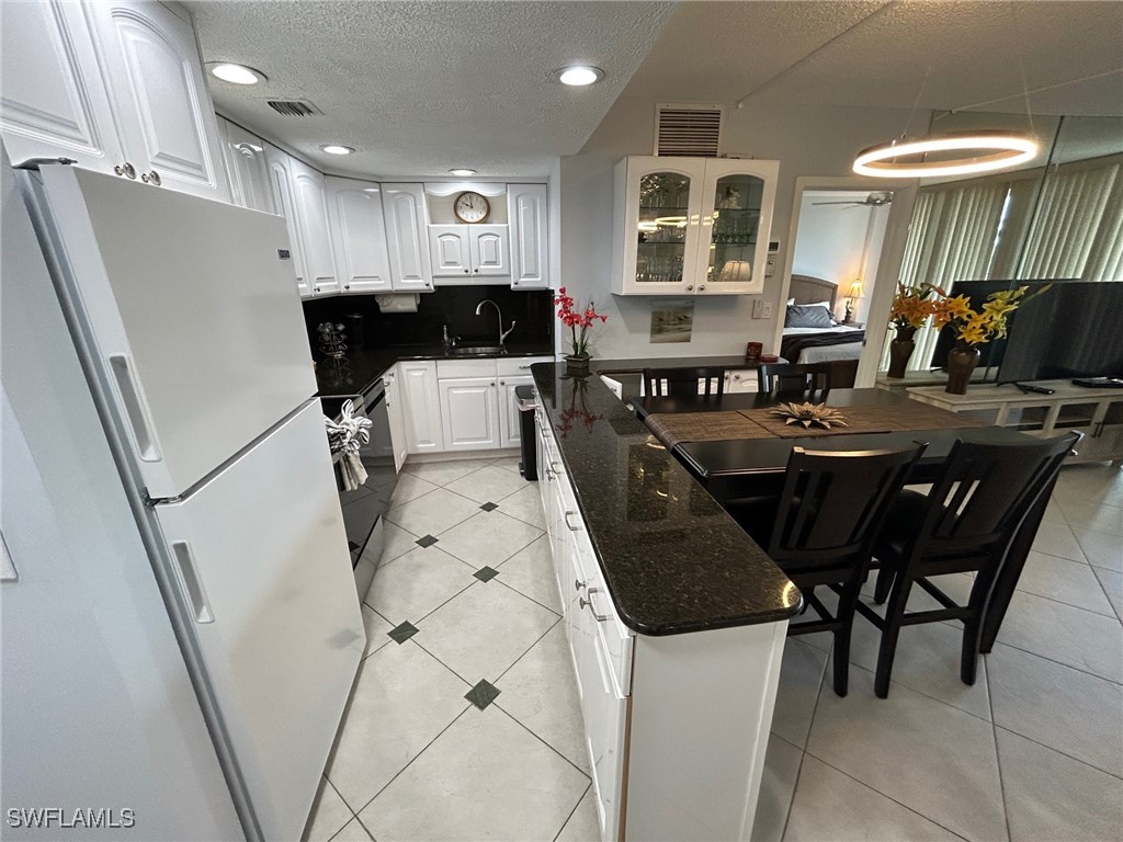 180 Seaview Court #212 Marco Island FL 34145 225073127 image31