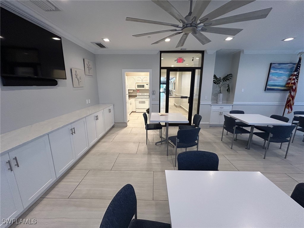 180 Seaview Court #212 Marco Island FL 34145 225073127 image4