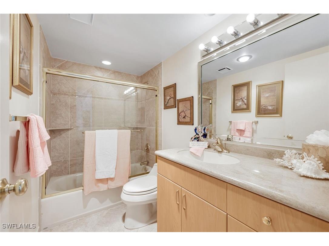 180 Seaview Court #607 Marco Island FL 34145 225053879 image16