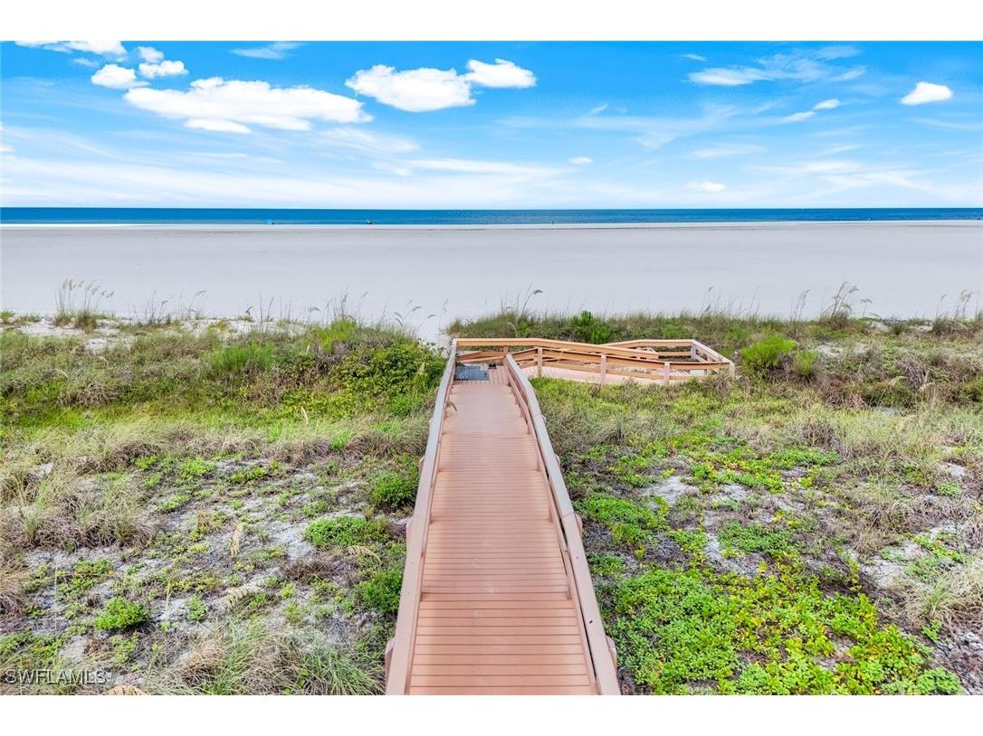 180 Seaview Court #607 Marco Island FL 34145 225053879 image26