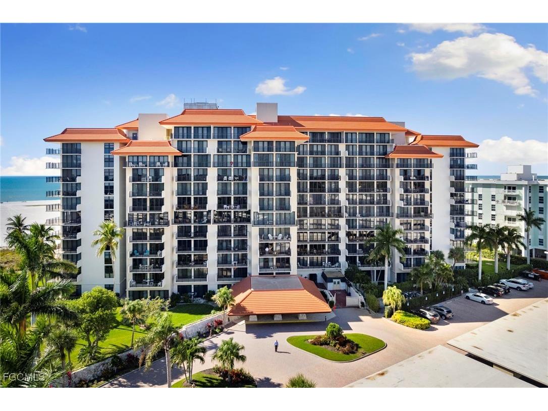 180 Seaview Court #611 Marco Island FL 34145 2025020489 image1