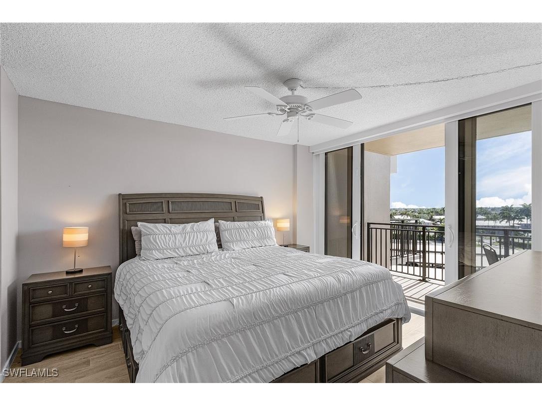 180 Seaview Court #612 Marco Island FL 34145 225060643 image7