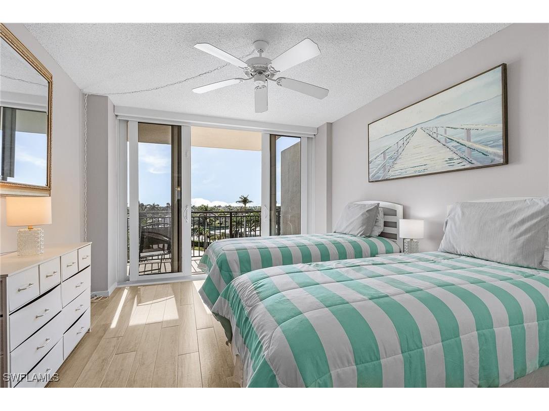 180 Seaview Court #612 Marco Island FL 34145 225060643 image8