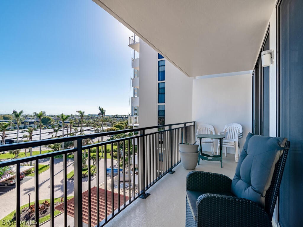180 Seaview Court #612 Marco Island FL 34145 226010538 image10