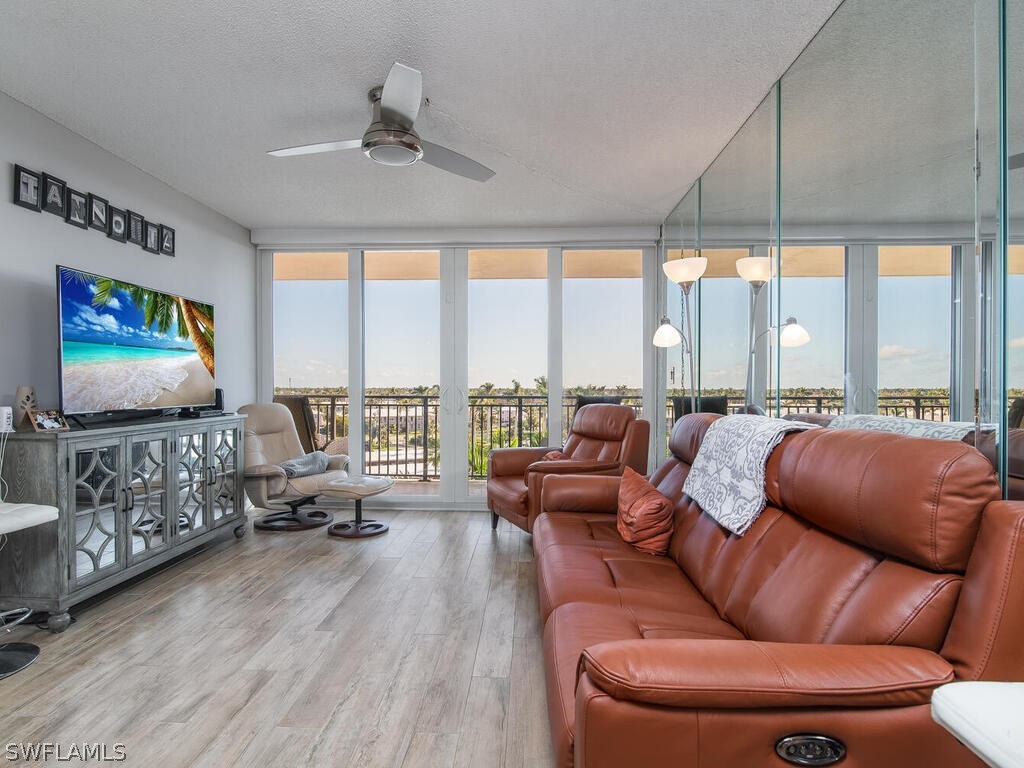 180 Seaview Court #612 Marco Island FL 34145 226010538 image6