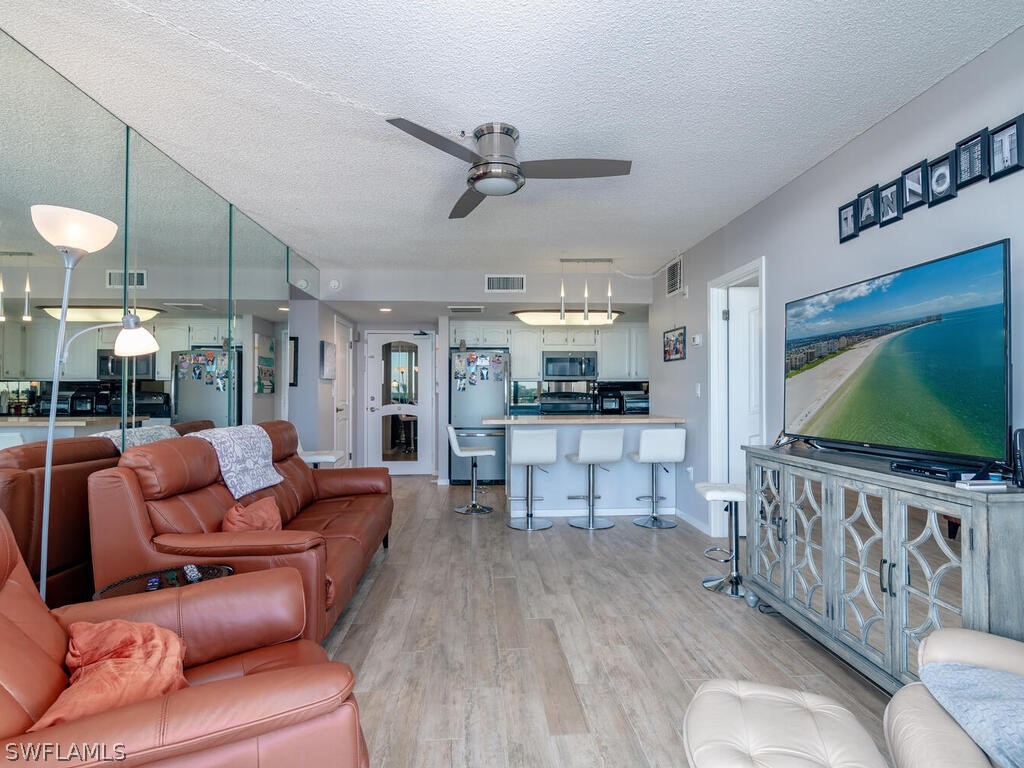 180 Seaview Court #612 Marco Island FL 34145 226010538 image7