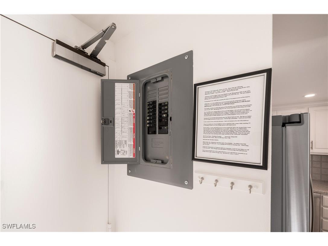 180 Seaview Court #PH 1203 Marco Island FL 34145 225077857 image35