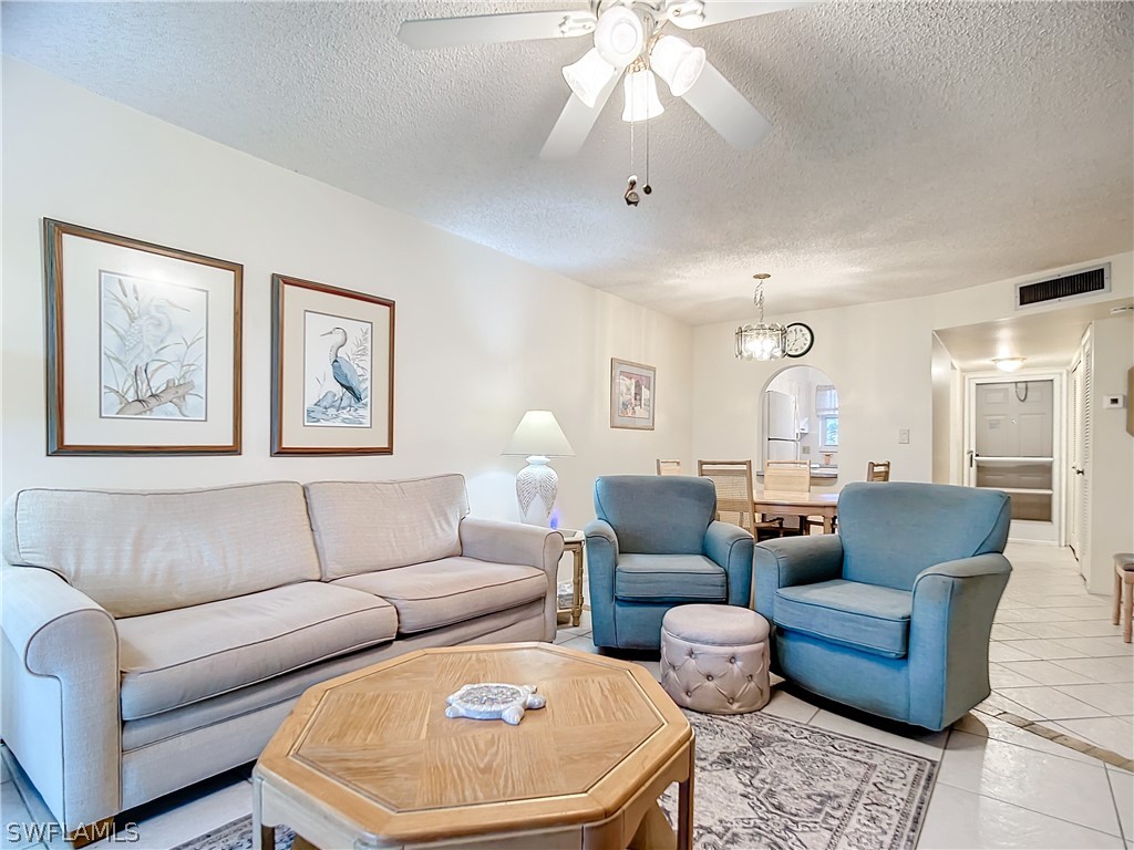 180 Turtle Lake Court #103 Naples FL 34105 226011368 image19