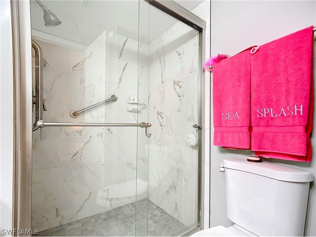 180 Turtle Lake Court #103 Naples FL 34105 226011368 image26