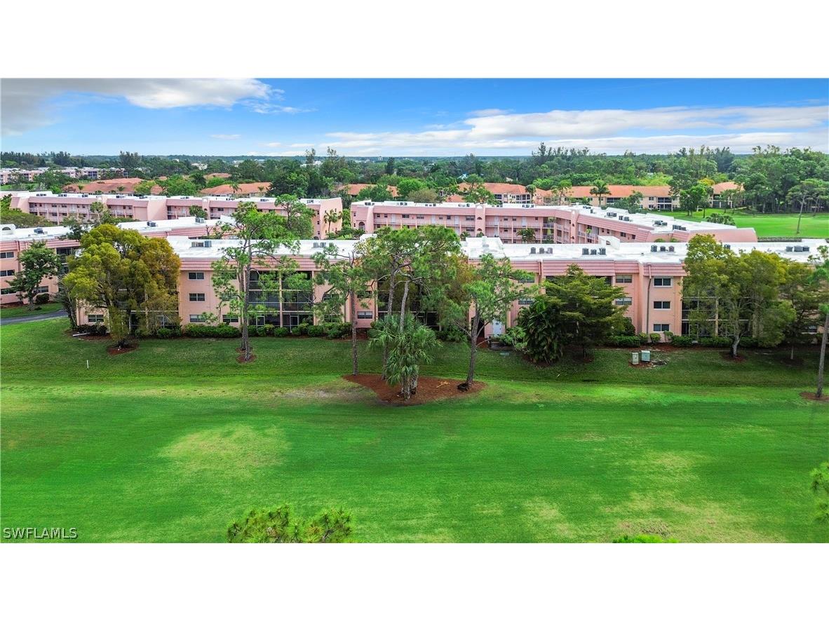 180 Turtle Lake Court #103 Naples FL 34105 226011368 image39