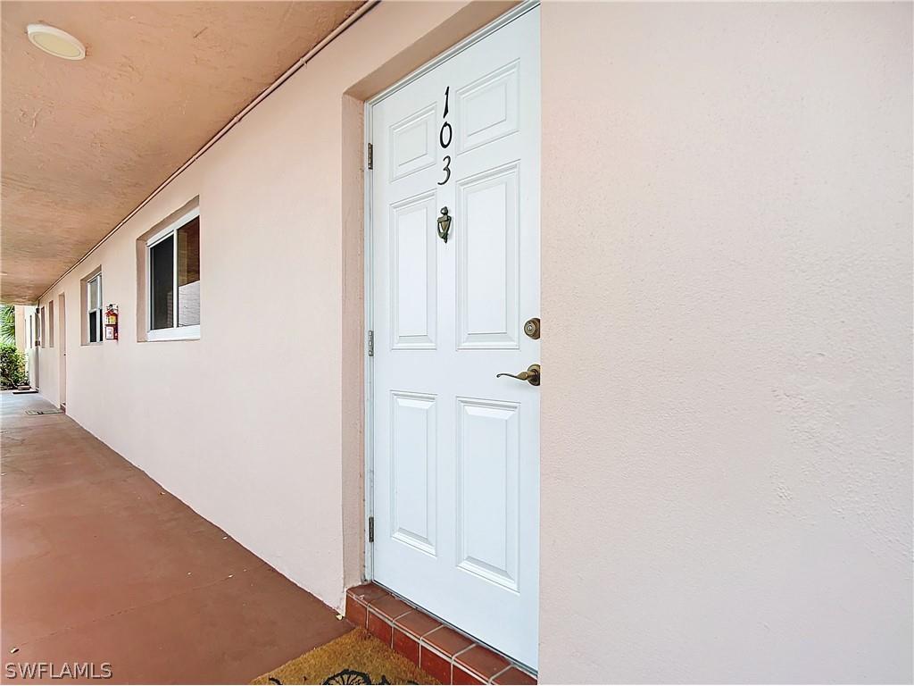 180 Turtle Lake Court #103 Naples FL 34105 226011368 image5