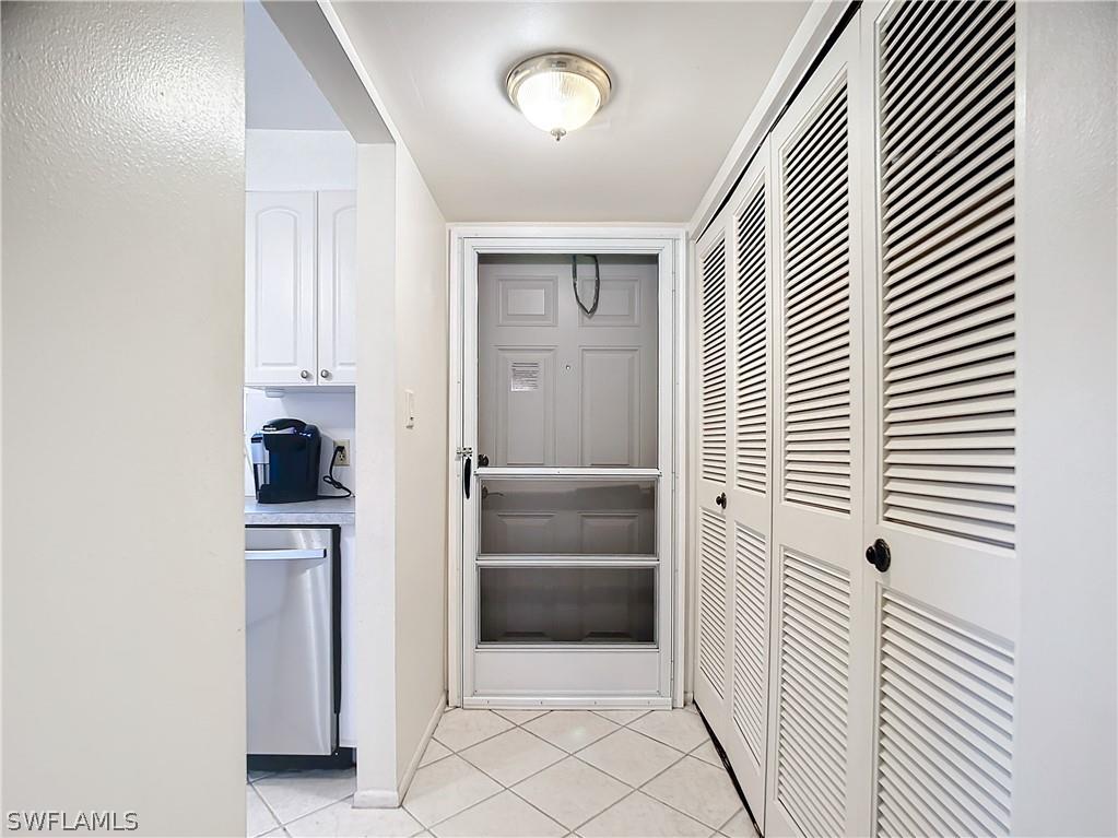 180 Turtle Lake Court #103 Naples FL 34105 226011368 image6