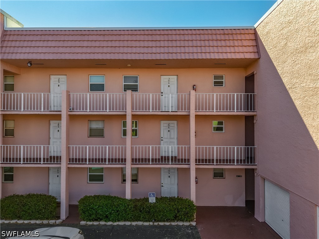180 Turtle Lake Court #206 Naples FL 34105 226013251 image4