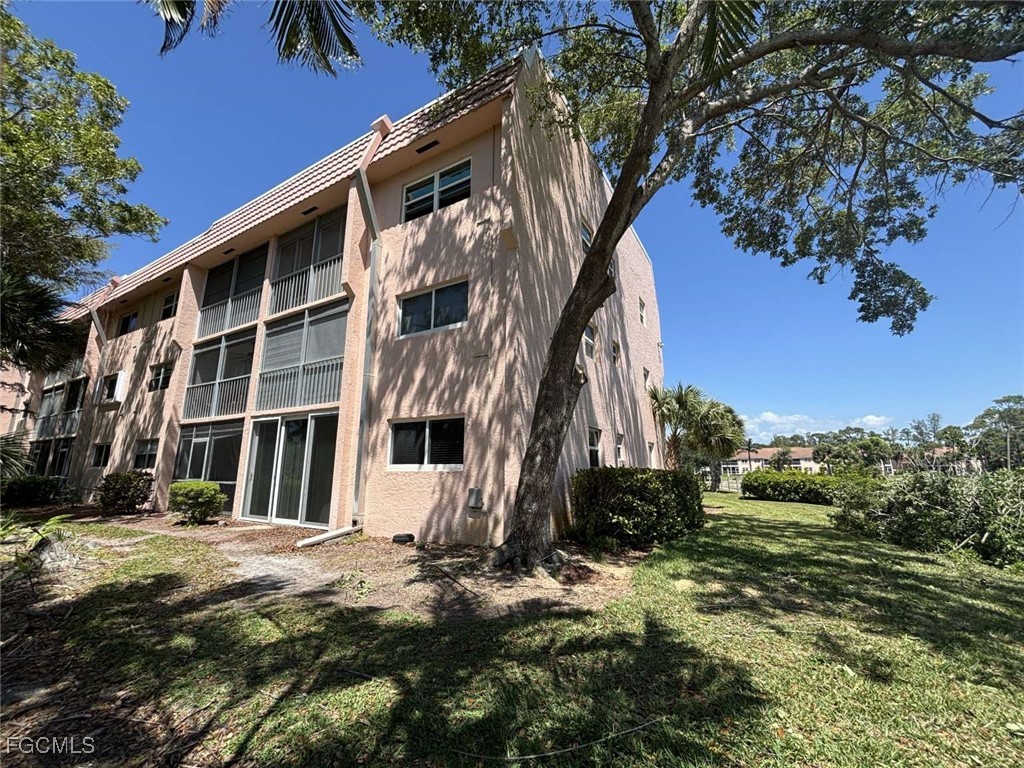 180 Turtle Lake Court #101 Naples FL 34105 2025018001 image13