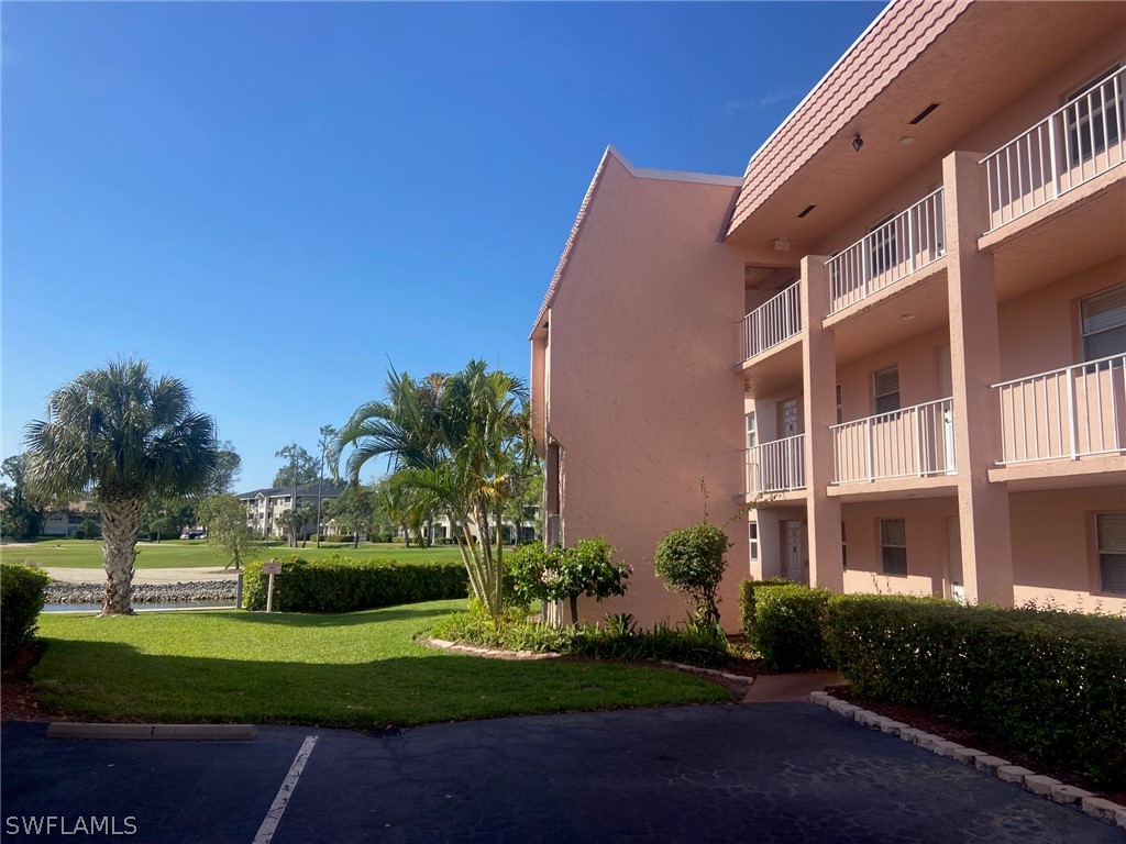 180 Turtle Lake Court #102 Naples FL 34105 224032057 image1
