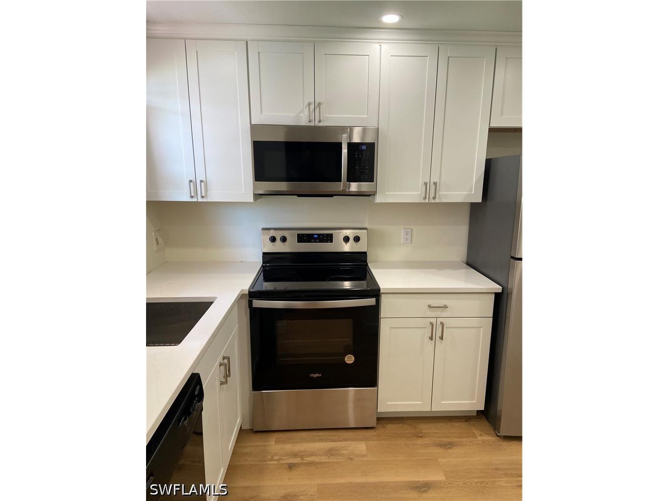180 Turtle Lake Court #102 Naples FL 34105 226015943 image5