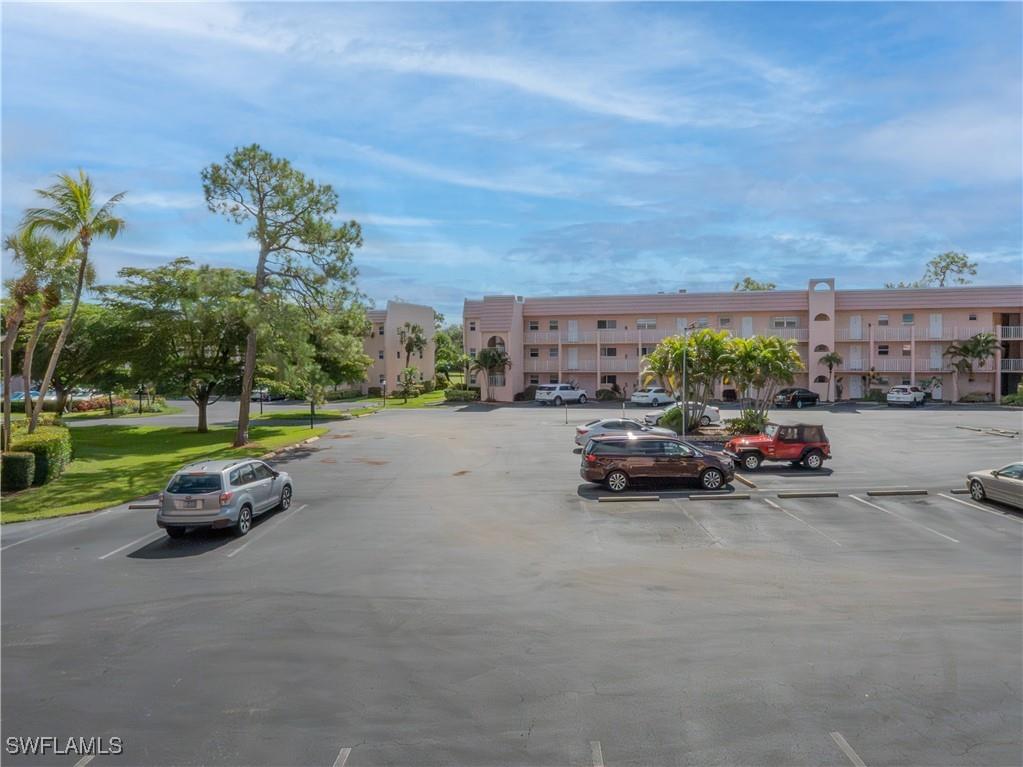 180 Turtle Lake Court #209 Naples FL 34105 225072520 image3