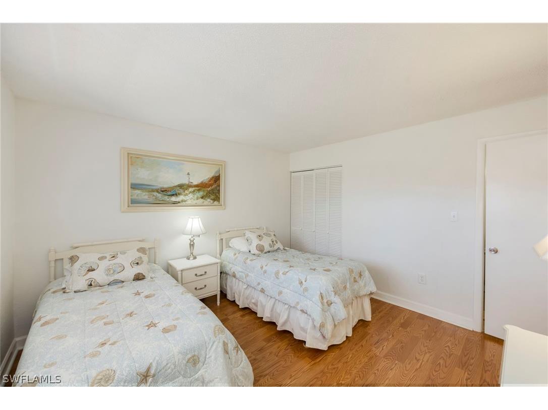 180 Turtle Lake Court #211 Naples FL 34105 226008655 image18