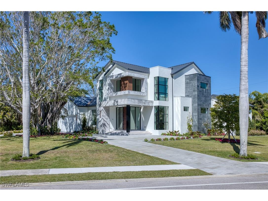 1800 Crayton Road Naples FL 34102 225076238 image1