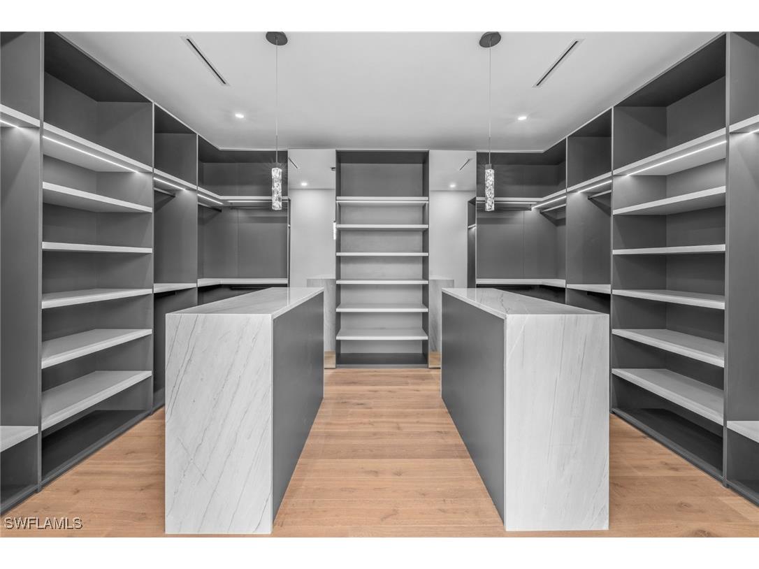 1800 Crayton Road Naples FL 34102 225076238 image16