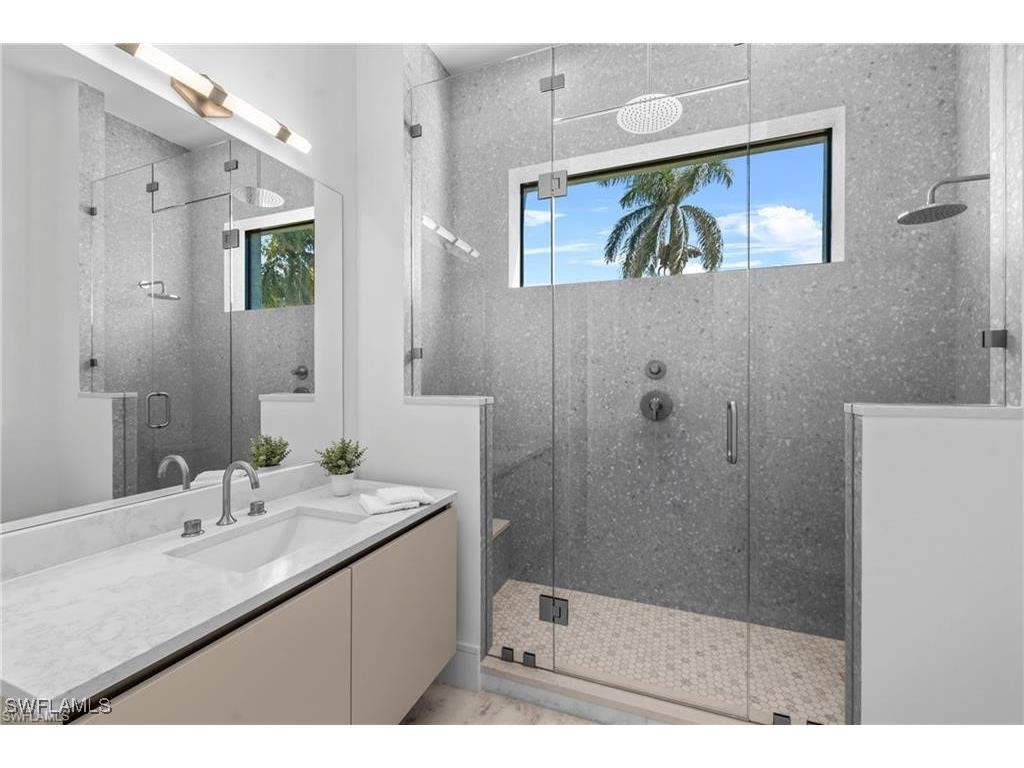 1800 Crayton Road Naples FL 34102 225076238 image20