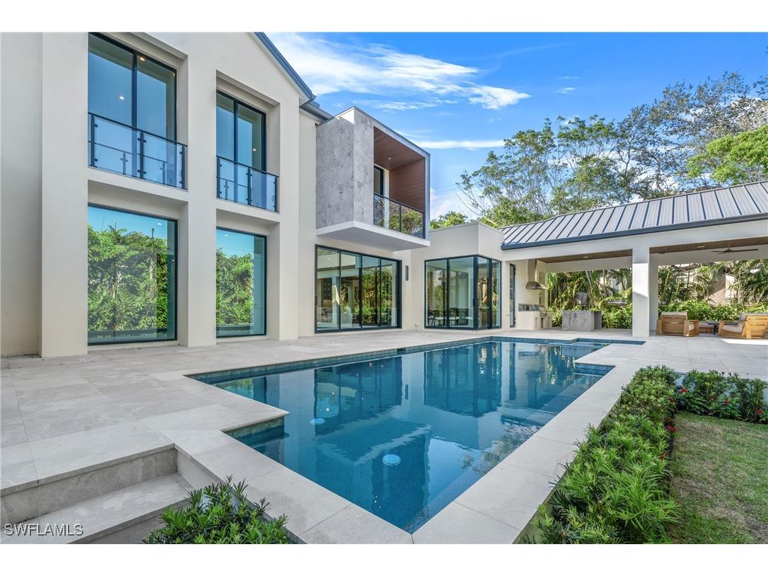 1800 Crayton Road Naples FL 34102 225076238 image4