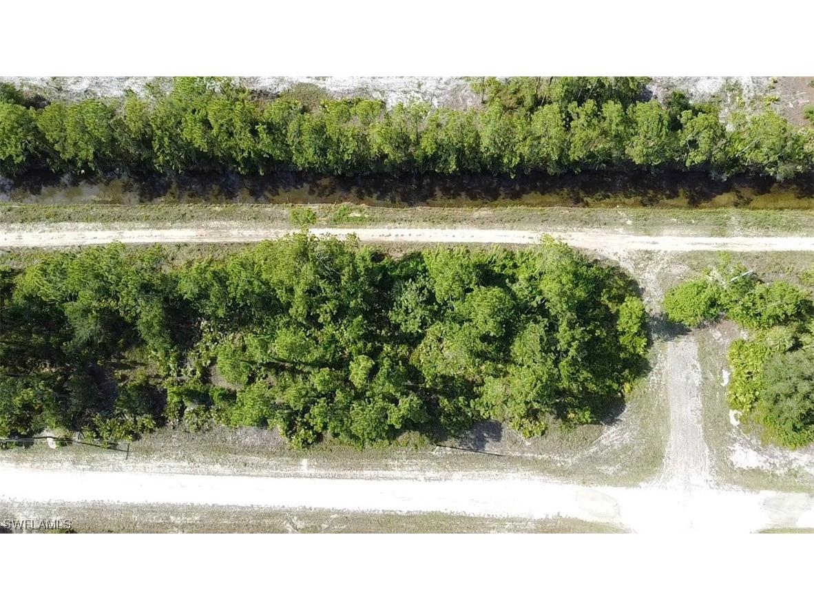 1801 Edison Avenue Lehigh Acres FL 33972 223045605 image1