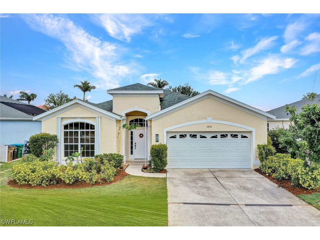 1801 Emerald Cove Drive Cape Coral FL 33991 223024008 image1