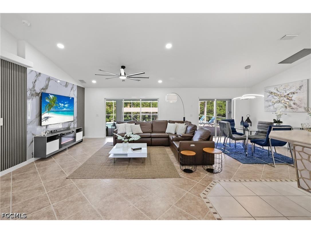 1801 Everest Parkway Cape Coral FL 33904 2026028931 image15