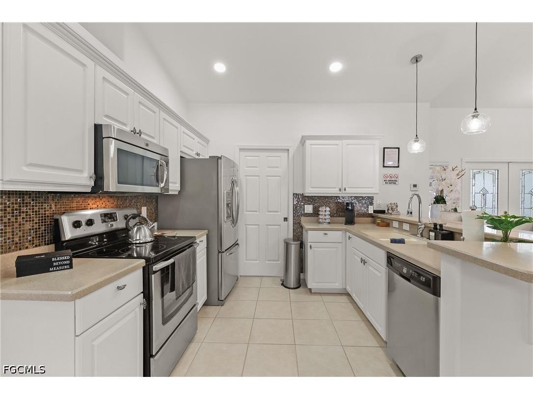 1801 Everest Parkway Cape Coral FL 33904 2026028931 image8