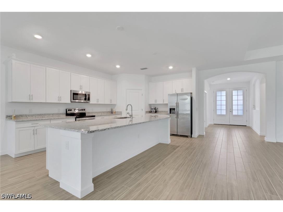 1801 Hagen Court Naples FL 34120 226015013 image8