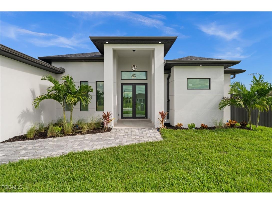 1801 NW 10th Terrace Cape Coral FL 33993 2025011471 image1