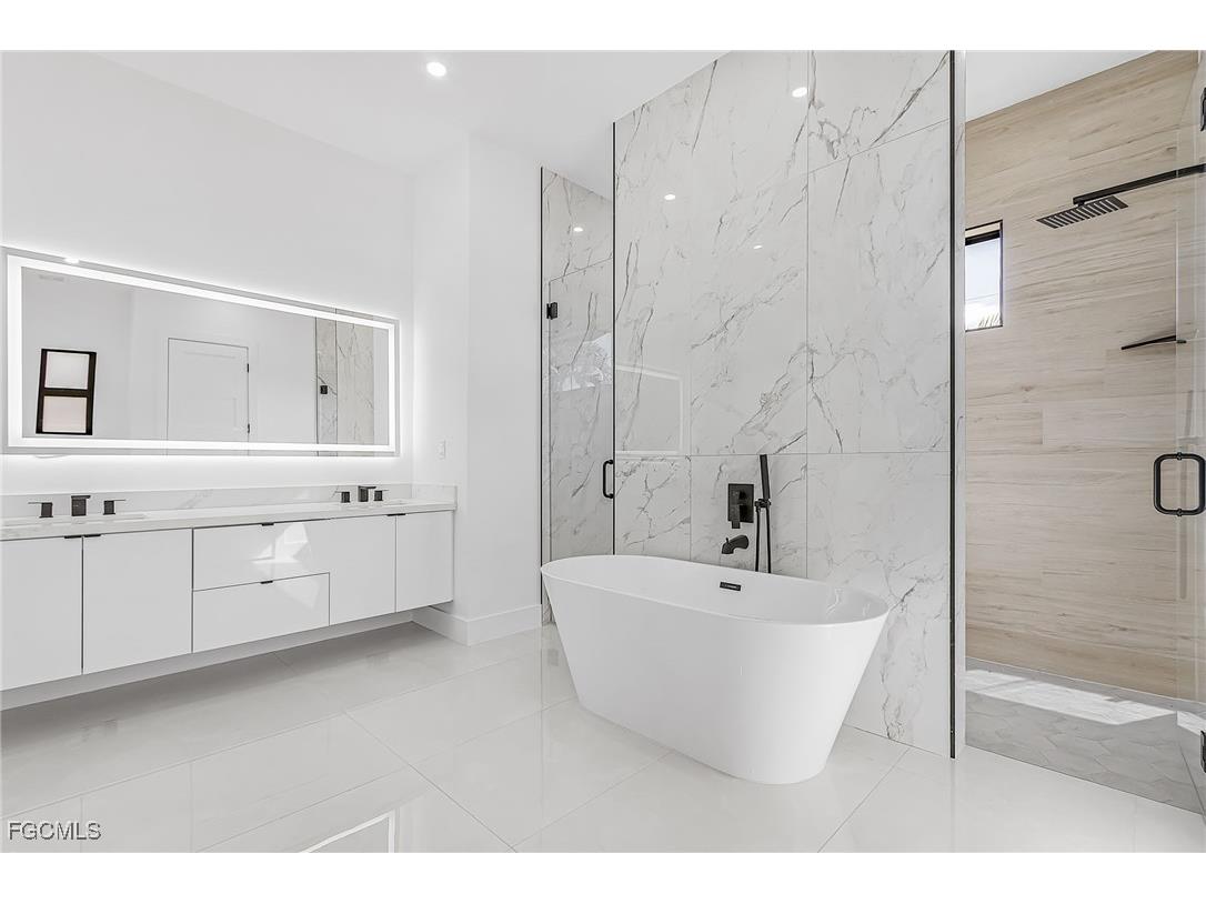 1801 SW 28th Lane Cape Coral FL 33914 2026004479 image20