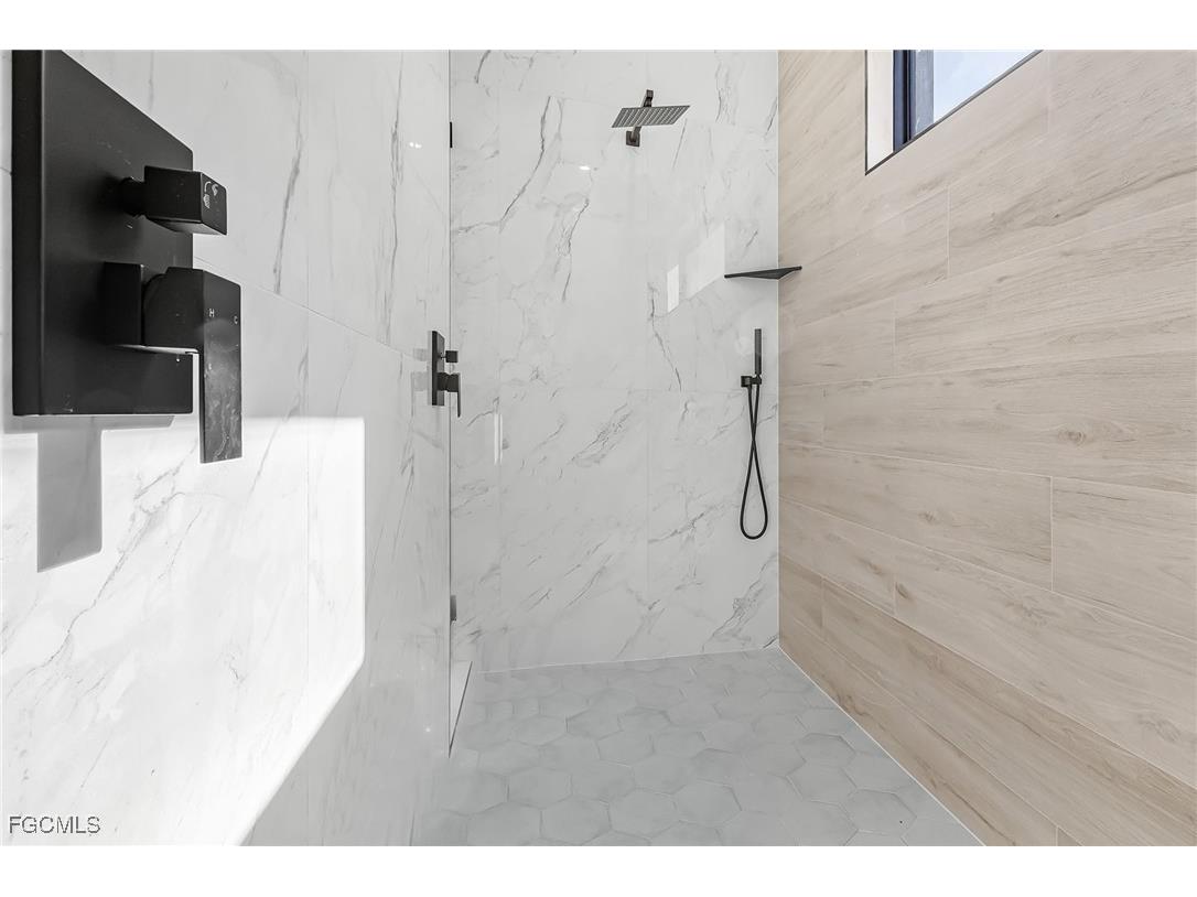 1801 SW 28th Lane Cape Coral FL 33914 2026004479 image21