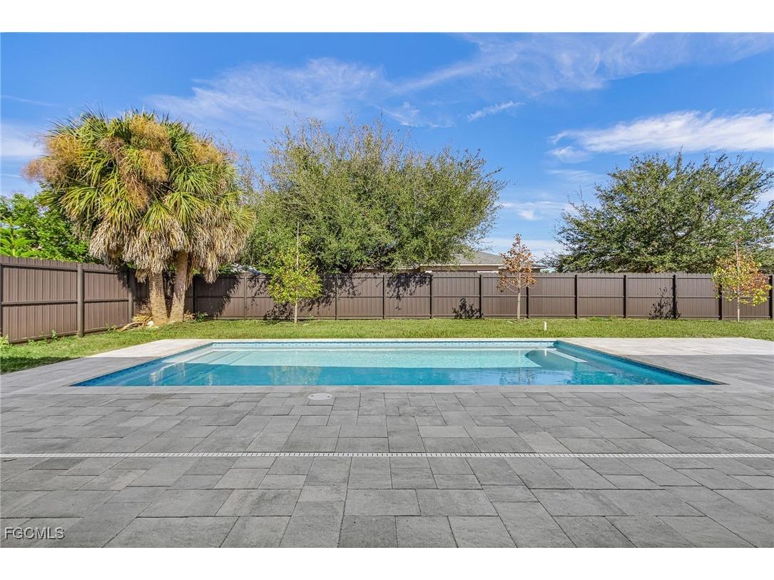 1801 SW 28th Lane Cape Coral FL 33914 2026004479 image22