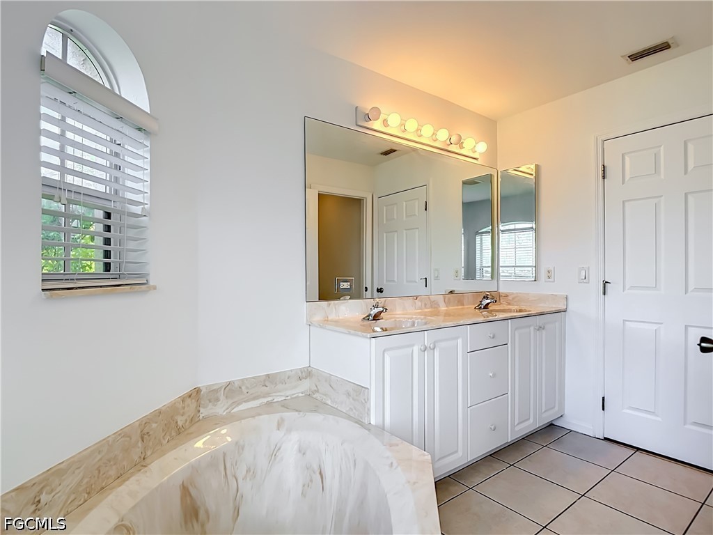 1801 SW 47th Terrace Cape Coral FL 33914 2026018808 image29