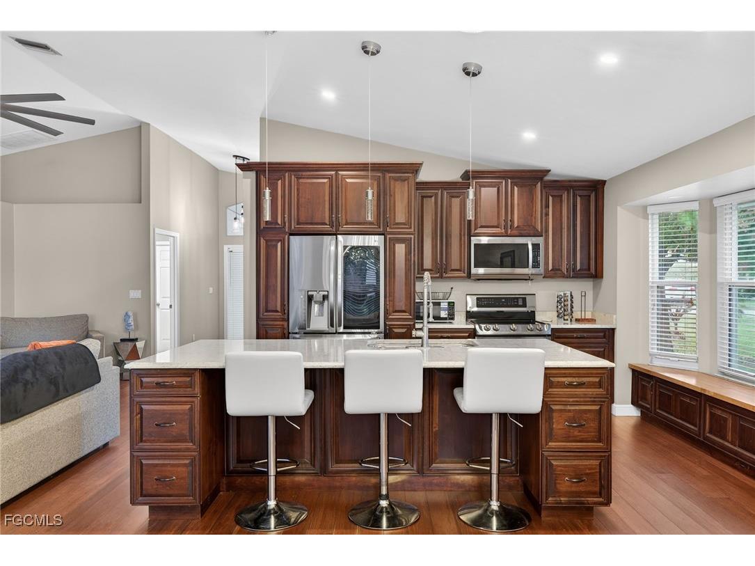 18015 Horseshoe Bay Circle Fort Myers FL 33967 2025025099 image10