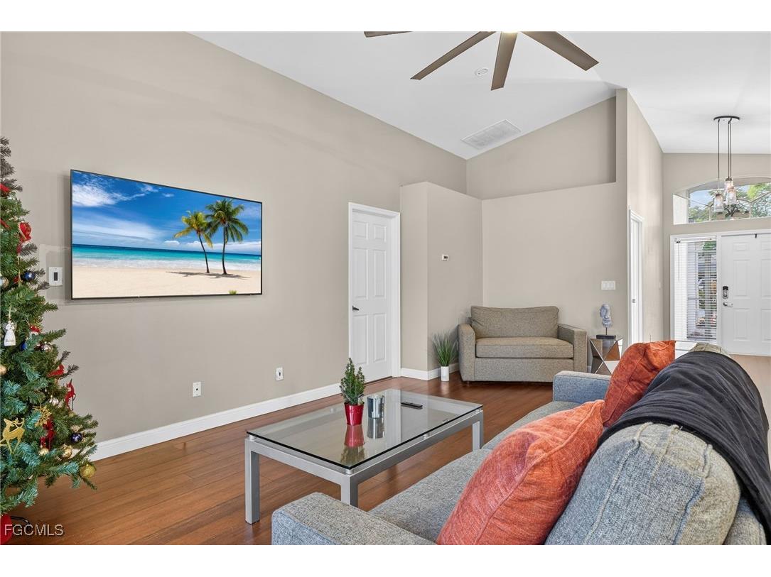 18015 Horseshoe Bay Circle Fort Myers FL 33967 2025025099 image5