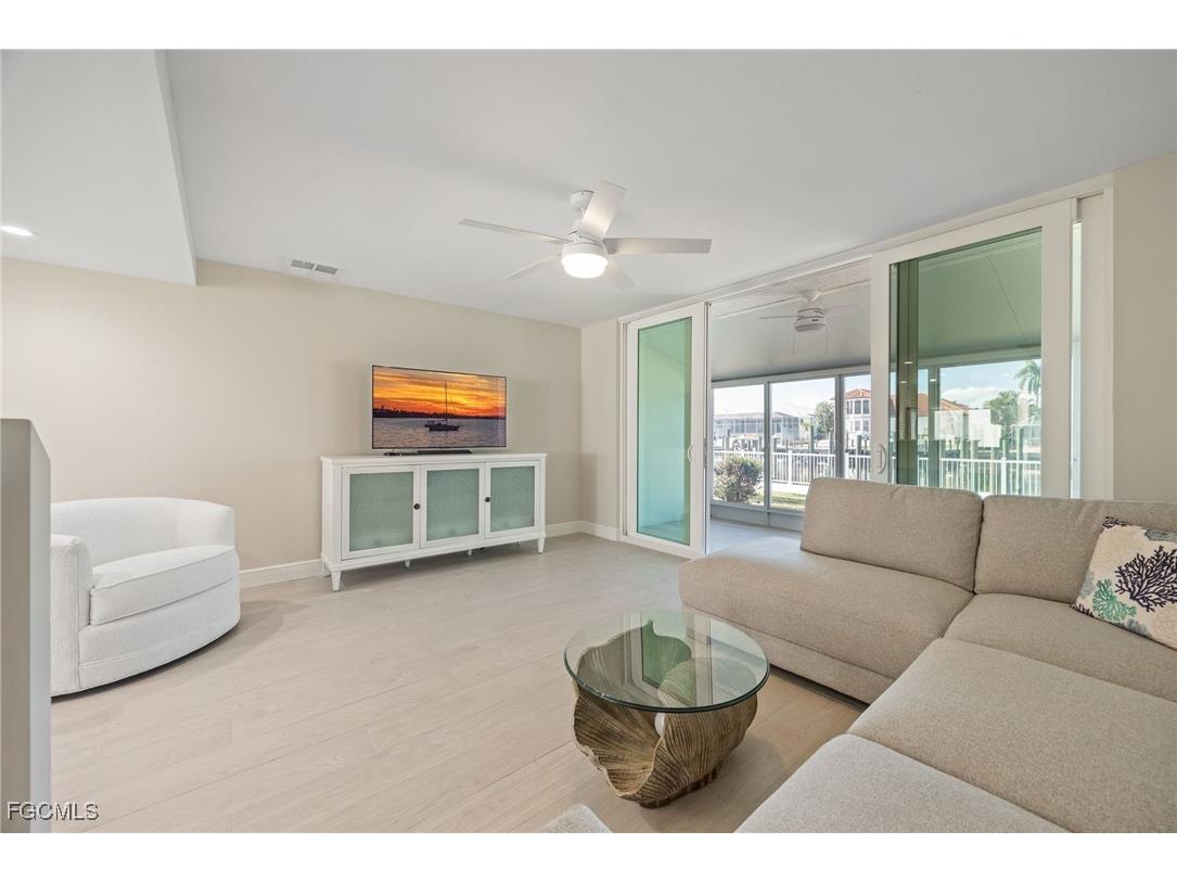 18016 San Carlos Boulevard #51 Fort Myers Beach FL 33931 2025018134 image19