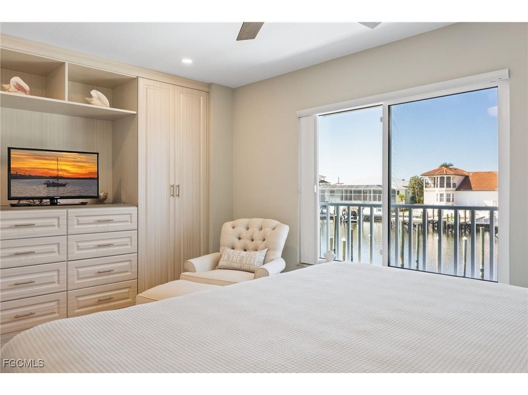 18016 San Carlos Boulevard #51 Fort Myers Beach FL 33931 2025018134 image25