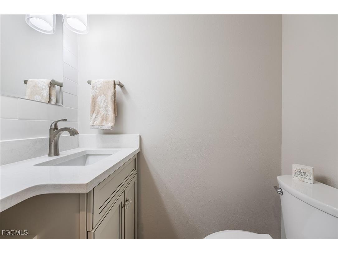 18016 San Carlos Boulevard #51 Fort Myers Beach FL 33931 2025018134 image32