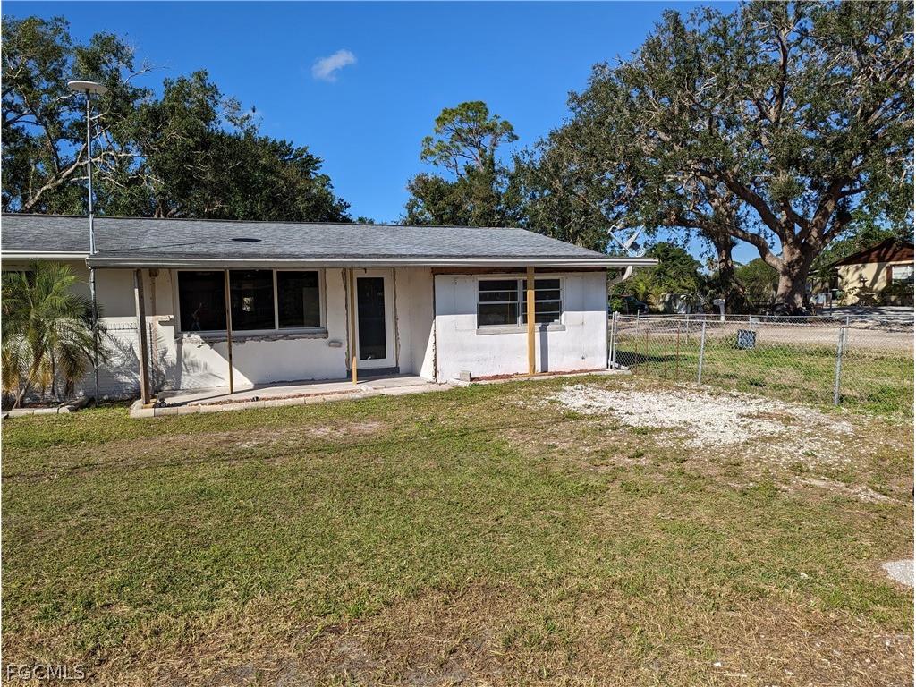 1802 Atlantic Avenue North Fort Myers FL 33903 2026007210 image2