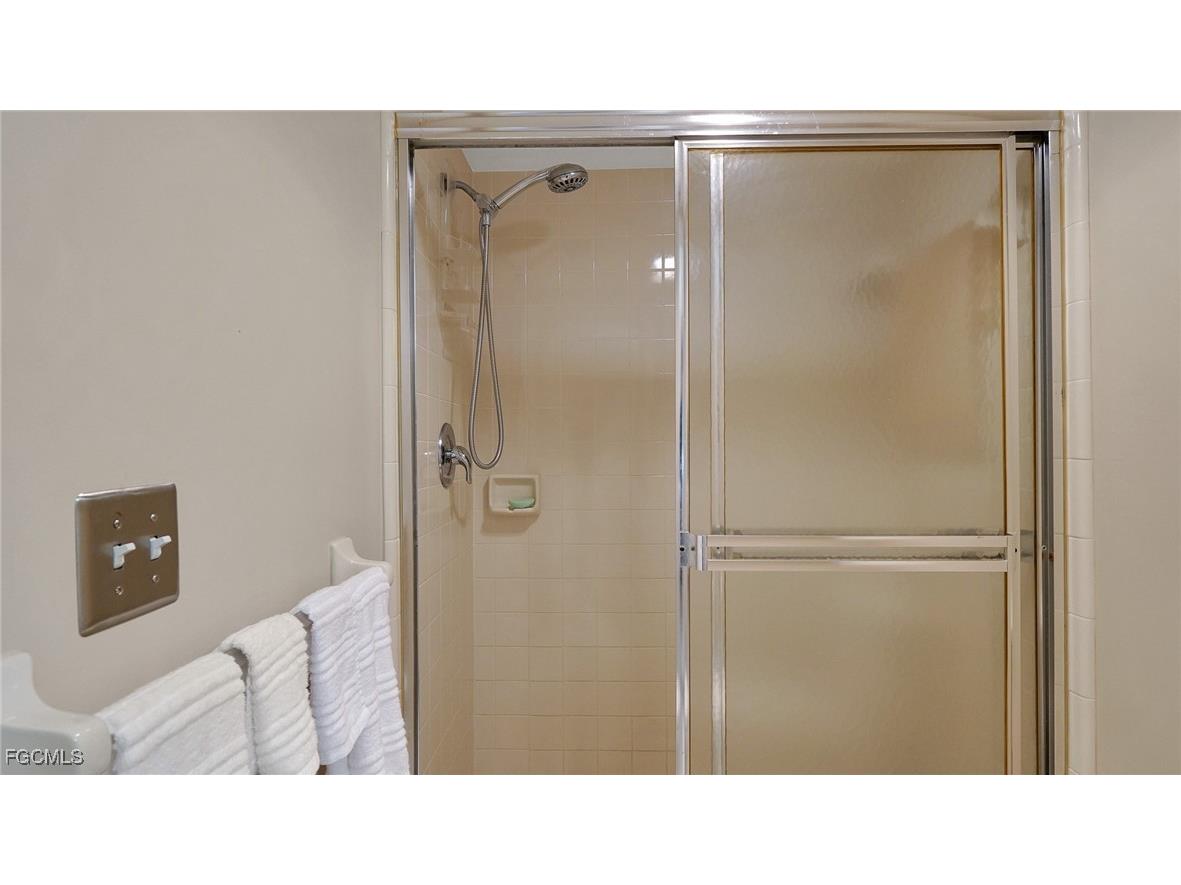 1802 Kings Lake Boulevard #105 Naples FL 34112 2025018197 image28