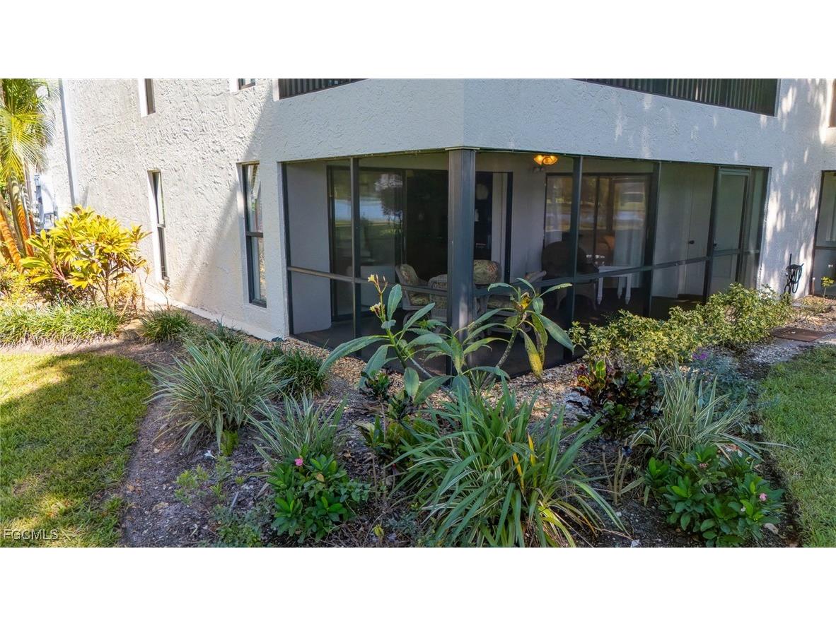 1802 Kings Lake Boulevard #105 Naples FL 34112 2025018197 image39