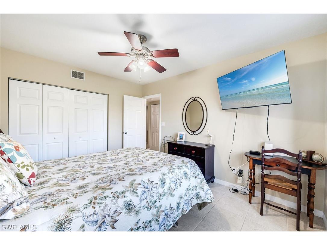 1802 Kings Lake Boulevard #2-101 Naples FL 34112 226010523 image18
