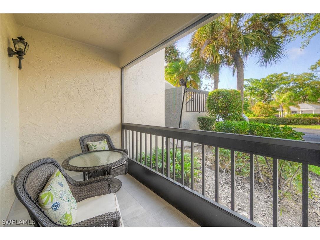 1802 Kings Lake Boulevard #2-101 Naples FL 34112 226010523 image24