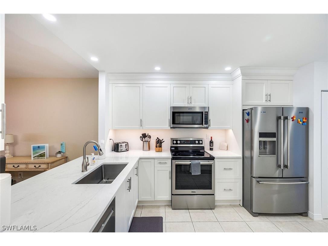 1802 Kings Lake Boulevard #2-101 Naples FL 34112 226010523 image8