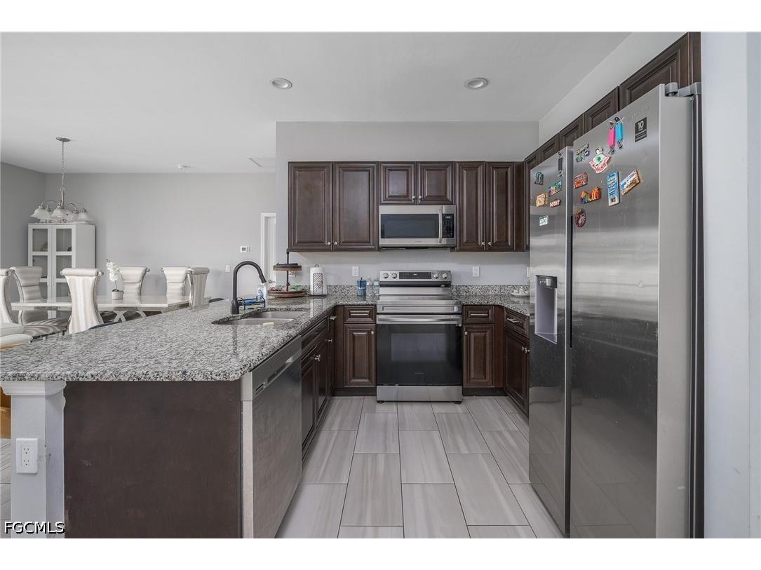1802 NW 20th Terrace Cape Coral FL 33993 2026021401 image5