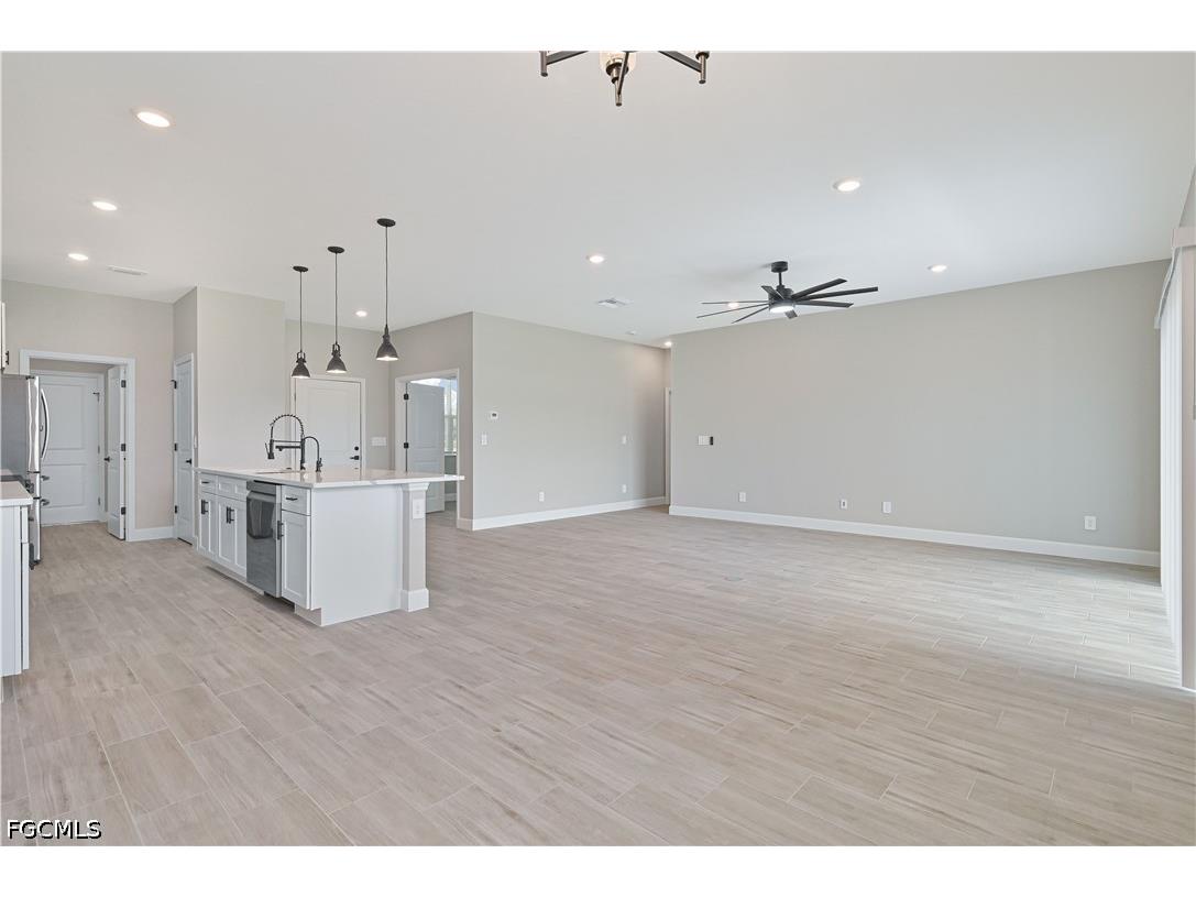 1802 NW 31st Place Cape Coral FL 33993 2026016680 image10